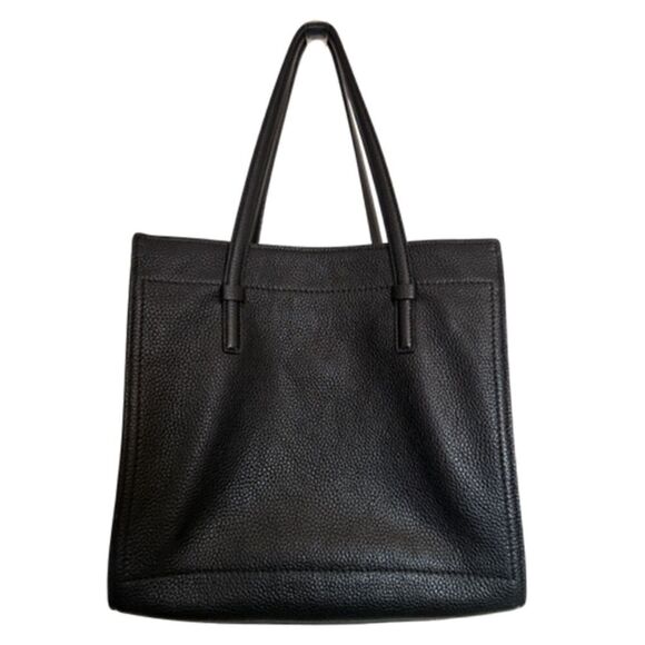 Salvadore Ferragamo Black Leather Tote Bag - Picture 4 of 17